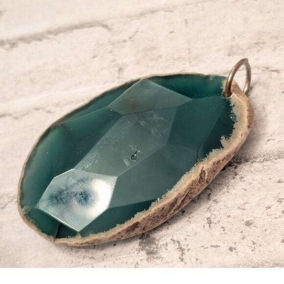 Brazilian Agate - Drilled Pendant Jewelry - Picture 3 of 8